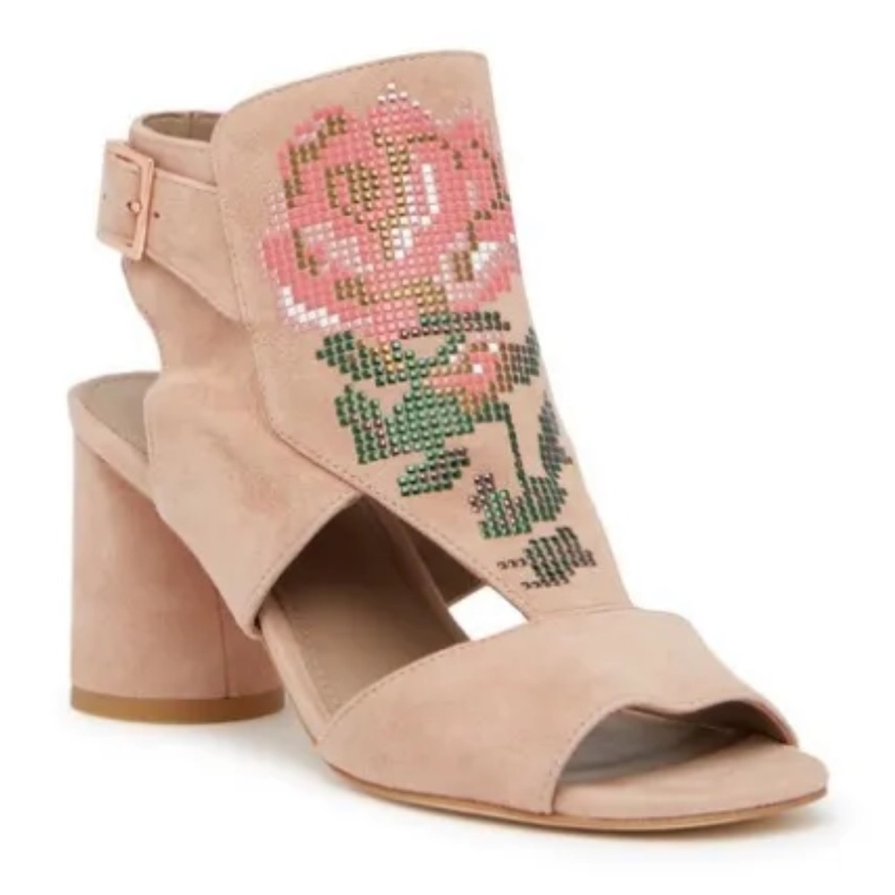 Donald J. Pliner Harunasp Heel. Embellished Blush Suede. Size 7